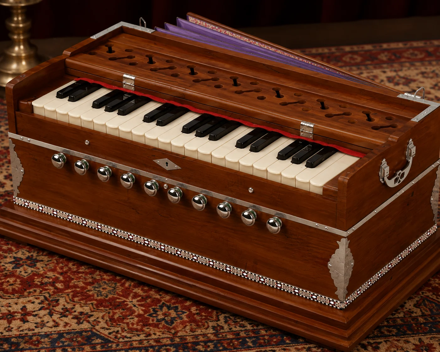 Online Harmonium: Online Harmonium – Play Instantly in Your Browser