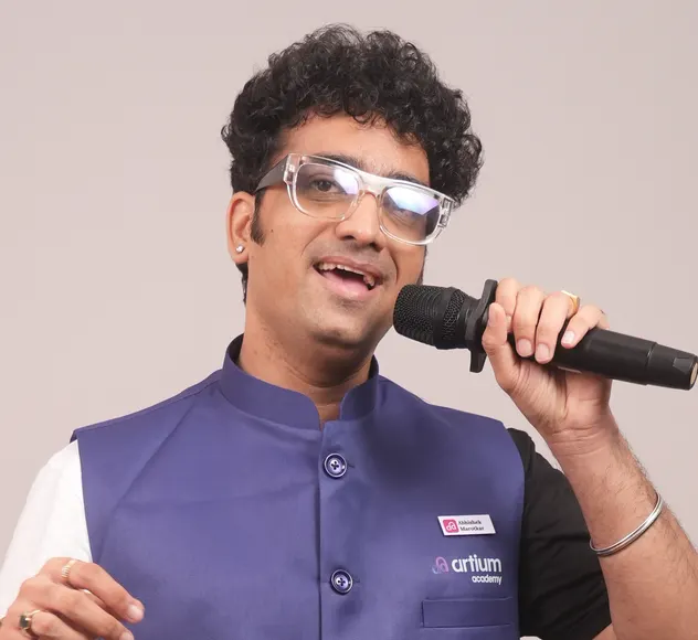 Abhishek Marotkar, Artium's online hindi film music singing teacher