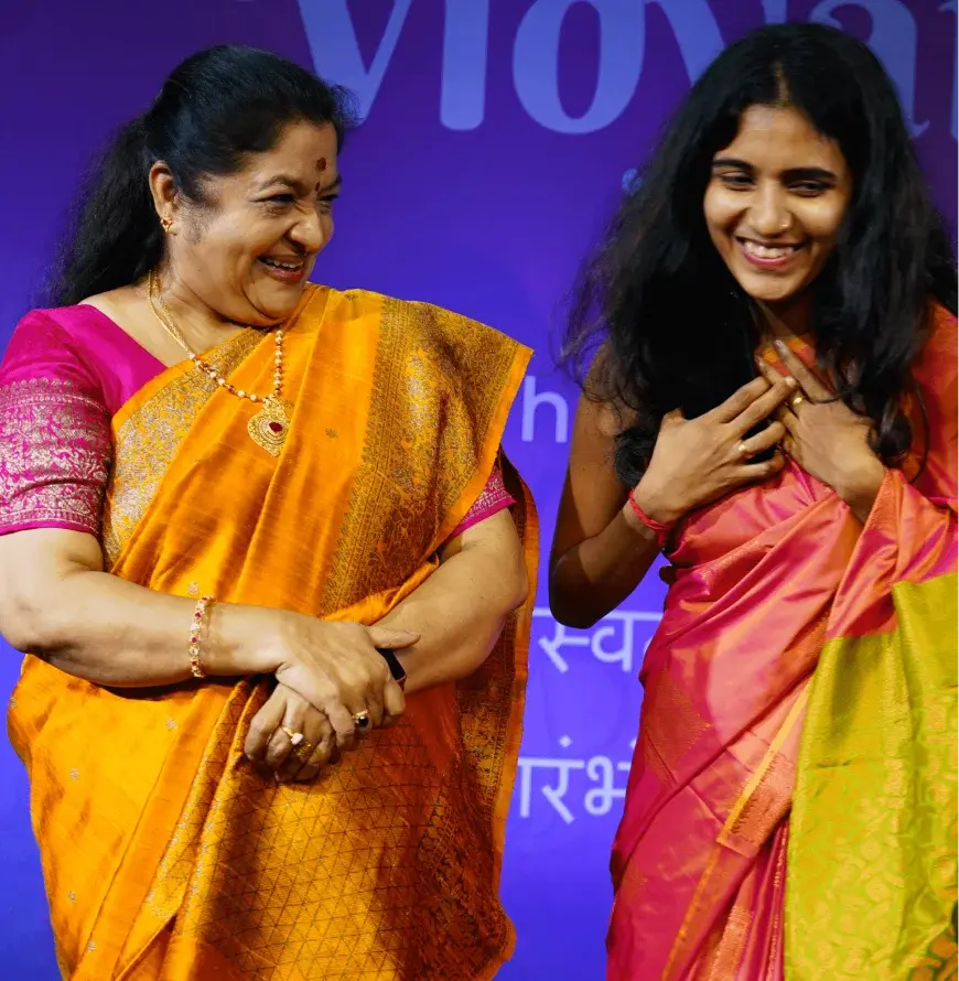 Learners meeting KS Chithra at an Artium centre