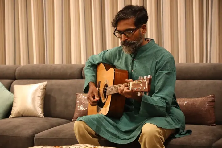 Vivek Oswal