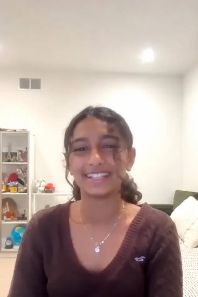 Nishka Arvindh singing at the North America Showcase