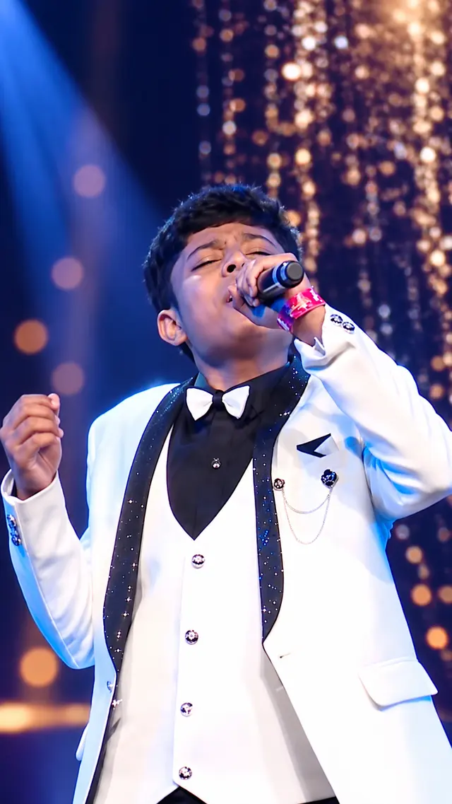 Ayaan Ahmed performing at Artium Superstar